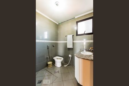 Apartamento à venda com 120m², 3 quartos e 2 vagas Apartamento à venda com 120m², 3 quartos e 2 vagasBanheiro