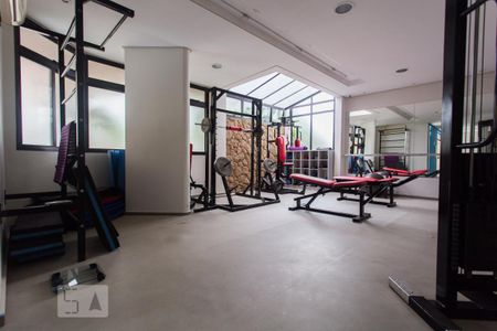 Apartamento à venda com 64m², 1 quarto e 2 vagas Apartamento à venda com 64m², 1 quarto e 2 vagasAcademia