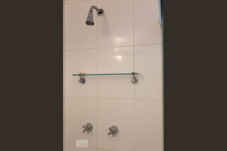 Apartamento à venda com 64m², 1 quarto e 2 vagas Apartamento à venda com 64m², 1 quarto e 2 vagasBanheiro Suíte