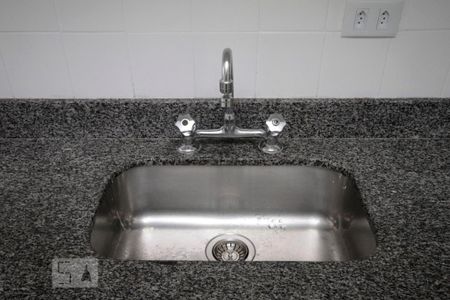 Apartamento à venda com 80m², 2 quartos e 1 vagaCozinha