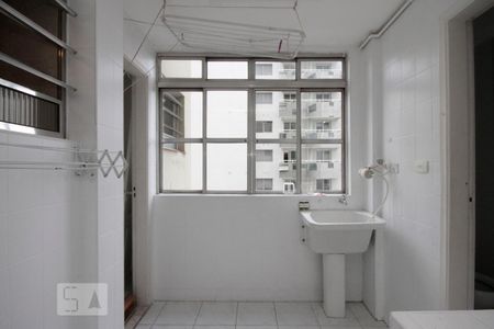 Apartamento à venda com 80m², 2 quartos e 1 vagaÁrea de Serviço