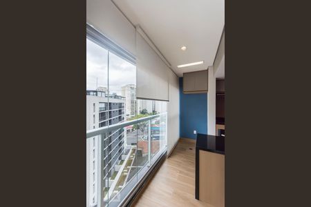 Varanda de apartamento para alugar com 1 quarto, 55m² em Vila Olímpia, São Paulo