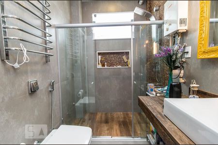 Banheiro/Box Blindex de apartamento à venda com 2 quartos, 70m² em Tijuca, Rio de Janeiro