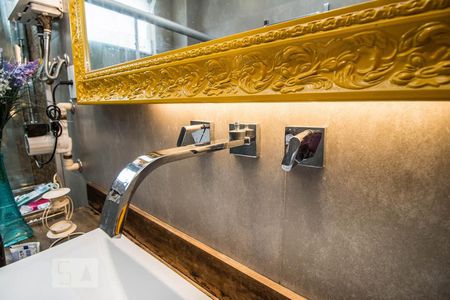 Apartamento à venda com 70m², 2 quartos e 1 vaga Apartamento à venda com 70m², 2 quartos e 1 vagaTorneira pia