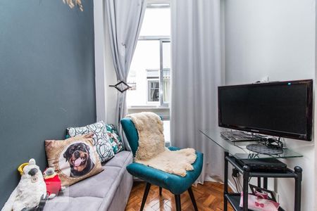 Apartamento à venda com 70m², 2 quartos e 1 vaga Apartamento à venda com 70m², 2 quartos e 1 vagaQuarto 1 Hall/Escritório