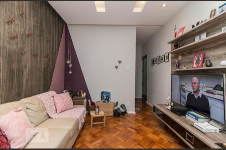 Sala de estar de apartamento à venda com 2 quartos, 70m² em Tijuca, Rio de Janeiro