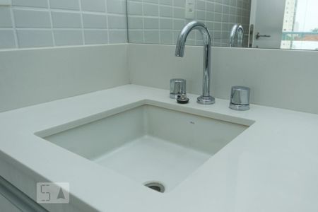 Studio à venda com 35m², 1 quarto e 1 vaga Studio à venda com 35m², 1 quarto e 1 vagaDetalhe do banheiro