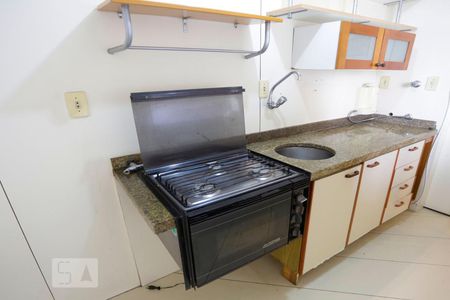 Apartamento à venda com 49m², 1 quarto e 1 vagaCozinha Armários