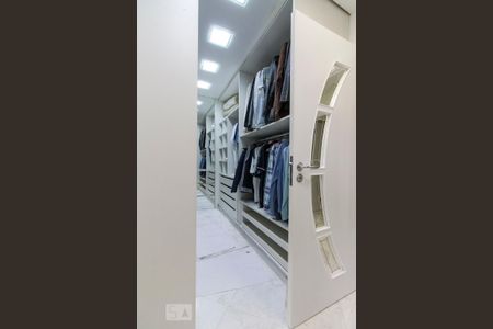 Apartamento à venda com 380m², 4 quartos e 1 vagaCloset Quarto Suíte Master 4 