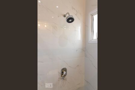 Apartamento à venda com 380m², 4 quartos e 1 vagaChuveiro do Banheiro Suíte 1 