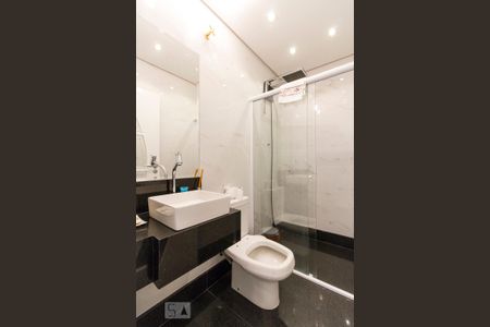 Apartamento à venda com 380m², 4 quartos e 1 vagaBanheiro Suíte 2 