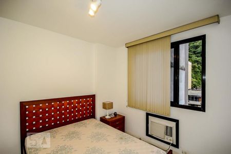 Apartamento à venda com 38m², 1 quarto e 1 vaga Apartamento à venda com 38m², 1 quarto e 1 vagaSuite