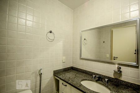 Apartamento à venda com 38m², 1 quarto e 1 vaga Apartamento à venda com 38m², 1 quarto e 1 vagaSuite