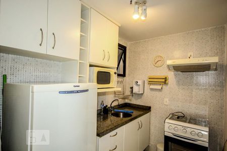 Apartamento à venda com 38m², 1 quarto e 1 vaga Apartamento à venda com 38m², 1 quarto e 1 vagaCozinha