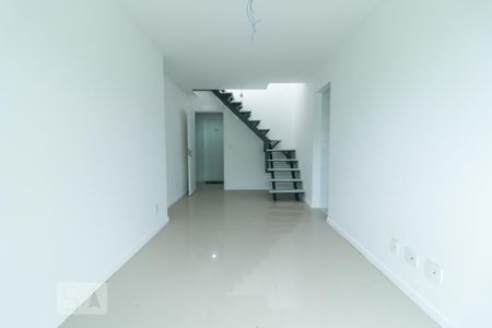 Primeiro Andar - Sala de apartamento à venda com 3 quartos, 93m² em Pechincha, Rio de Janeiro