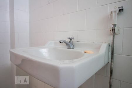 Banheiro detalhe de apartamento para alugar com 2 quartos, 73m² em Pinheiros, São Paulo