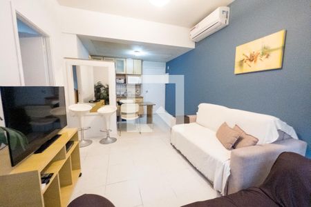 Sala de apartamento para alugar com 1 quarto, 40m² em Copacabana, Rio de Janeiro