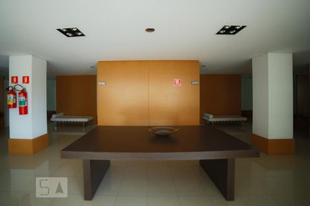 Apartamento para alugar com 80m², 2 quartos e 1 vagaHall