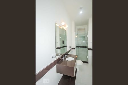 Banheiro 1 de apartamento à venda com 3 quartos, 182m² em Copacabana, Rio de Janeiro