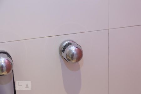 Apartamento à venda com 211m², 4 quartos e 2 vagasSuíte 1 - banheiro