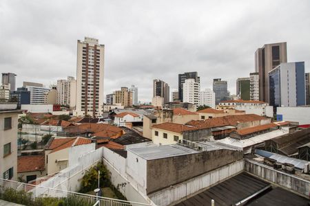 Sala vista de apartamento à venda com 1 quarto, 38m² em Pinheiros, São Paulo