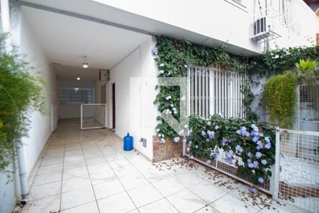 Casa à venda com 200m², 3 quartos e 3 vagasGaragem