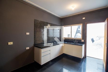 Casa à venda com 200m², 3 quartos e 3 vagasCozinha