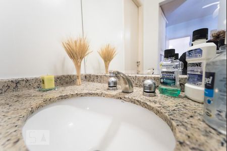 Apartamento à venda com 73m², 2 quartos e 1 vagaBanheiro da Suíte 1