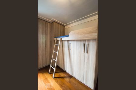 Apartamento à venda com 186m², 3 quartos e 2 vagas Apartamento à venda com 186m², 3 quartos e 2 vagasQuarto 2