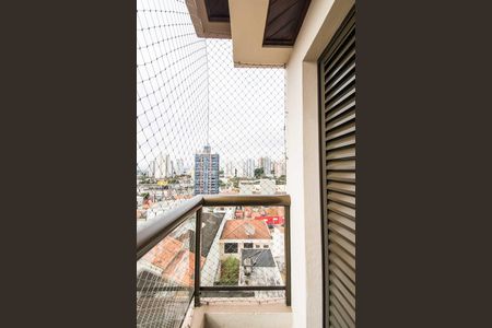 Apartamento à venda com 186m², 3 quartos e 2 vagas Apartamento à venda com 186m², 3 quartos e 2 vagasVaranda - suíte 1