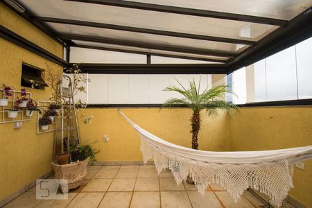 Apartamento à venda com 186m², 3 quartos e 2 vagas Apartamento à venda com 186m², 3 quartos e 2 vagasÁrea - cobertura