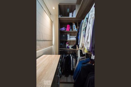 Apartamento à venda com 186m², 3 quartos e 2 vagas Apartamento à venda com 186m², 3 quartos e 2 vagasCloset - 2º andar