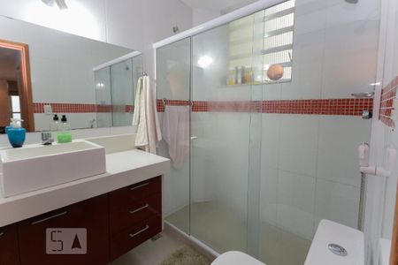 Banheiro de apartamento para alugar com 3 quartos, 75m² em Tijuca, Rio de Janeiro