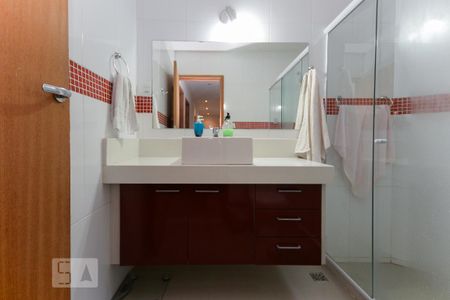 Banheiro de apartamento para alugar com 3 quartos, 75m² em Tijuca, Rio de Janeiro