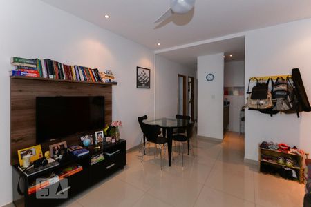 Sala de apartamento para alugar com 3 quartos, 75m² em Tijuca, Rio de Janeiro