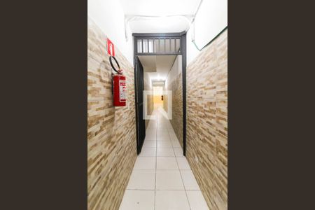 Corredor de entrada de kitnet/studio para alugar com 1 quarto, 27m² em Alto da Mooca, São Paulo