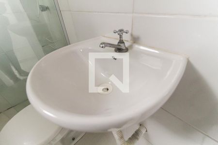 Banheiro de kitnet/studio para alugar com 1 quarto, 27m² em Alto da Mooca, São Paulo