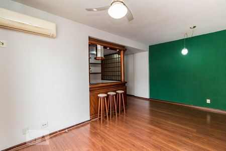 Sala de Apartamento com 2 quartos, 92m² Maracanã