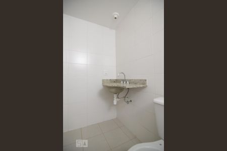 Banheiro de apartamento à venda com 2 quartos, 71m² em Jardim Sílvia, Santo André