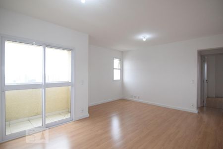 Sala de apartamento à venda com 2 quartos, 71m² em Jardim Sílvia, Santo André