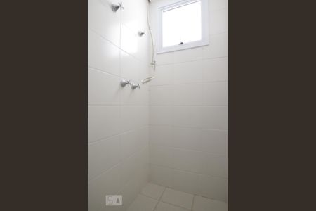 Banheiro de apartamento à venda com 2 quartos, 71m² em Jardim Sílvia, Santo André