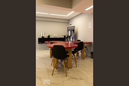 Studio para alugar com 51m², 1 quarto e 1 vaga Studio para alugar com 51m², 1 quarto e 1 vagaHome office