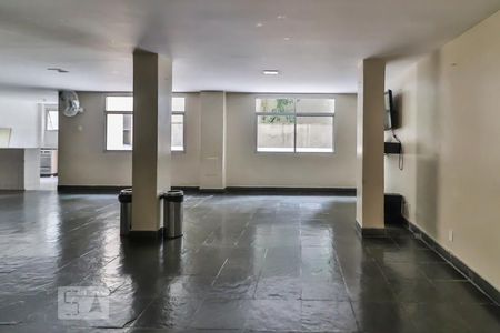 Apartamento à venda com 92m², 2 quartos e 1 vagaSalão de Festas