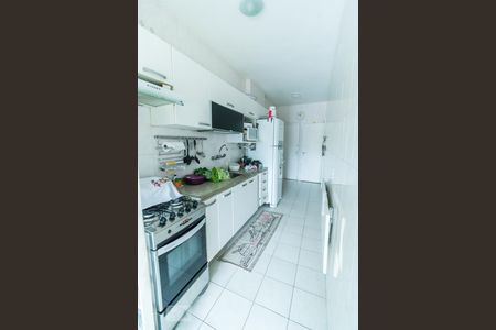 Apartamento à venda com 92m², 2 quartos e 1 vagaCozinha