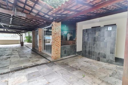 Apartamento à venda com 92m², 2 quartos e 1 vagaÁrea da Churrasqueira