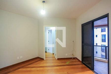 Apartamento à venda com 220m², 4 quartos e 3 vagasQuarto 1
