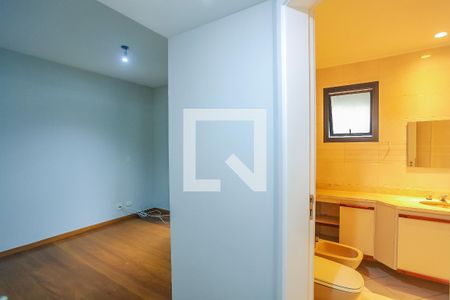Apartamento à venda com 220m², 4 quartos e 3 vagasSuíte 1