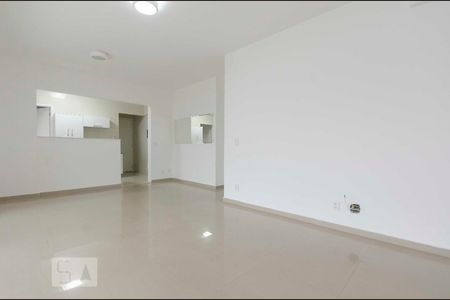 Apartamento para alugar com 120m², 3 quartos e 2 vagasSala