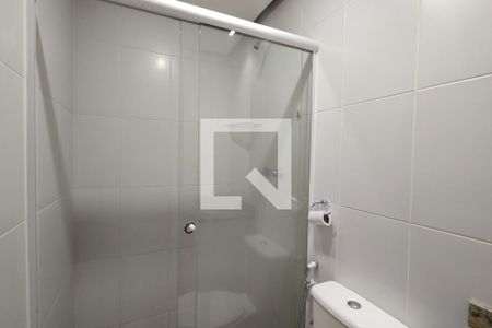 Apartamento para alugar com 68m², 2 quartos e 1 vaga Apartamento para alugar com 68m², 2 quartos e 1 vagaBanheiro da Suíte