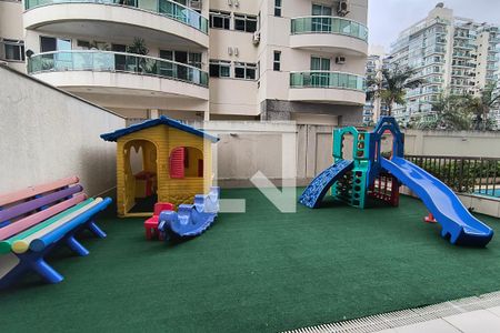 Apartamento para alugar com 68m², 2 quartos e 1 vaga Apartamento para alugar com 68m², 2 quartos e 1 vagaÁrea comum - Playground